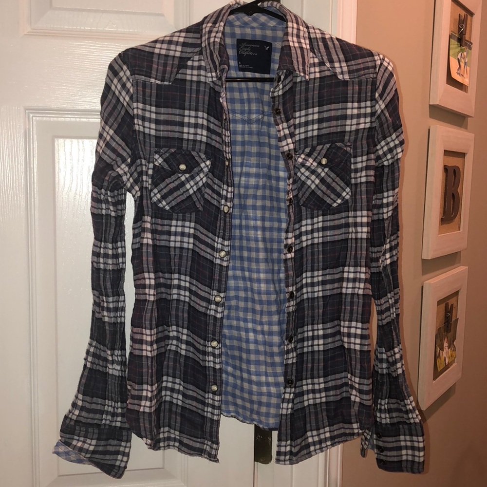 American eagle button down